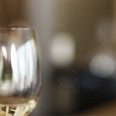 Vind mijn wijn - Ontdek een breed aanbod van wijnen van winkeliers en importeurs met passie voor kwaliteit en smaak.